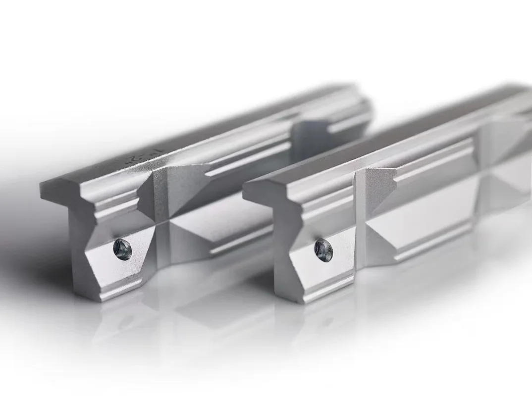 4-дюймовый фрезерный комплект станок с ЧПУ жесткий зажим V-образный алюминиевый