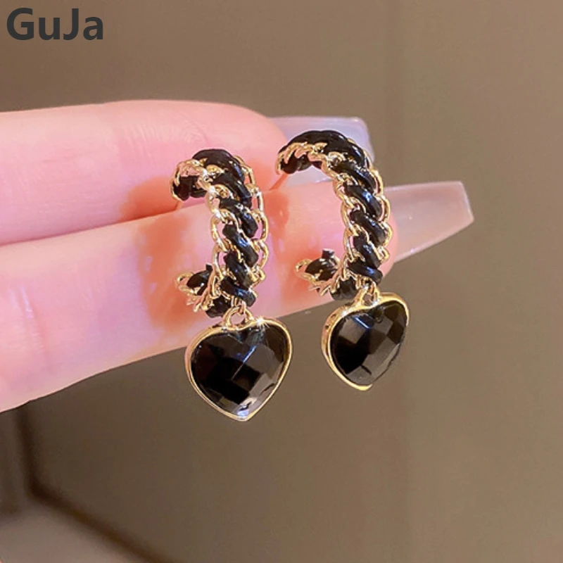 

Fashion Jewelry 925 Silver Needle Leather Black Heart Earrings For Women Gifts Nice Design Light Luxury Ear Accessories