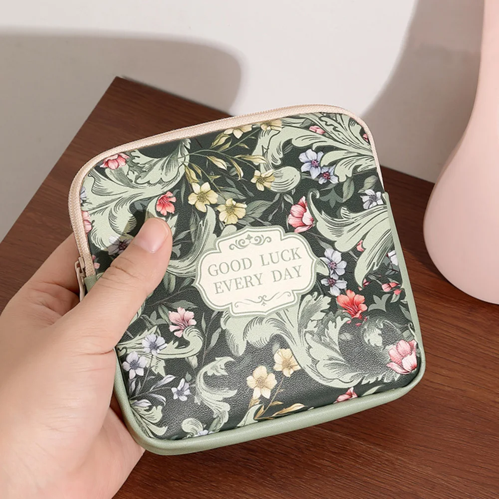 

ПВХ косметичка