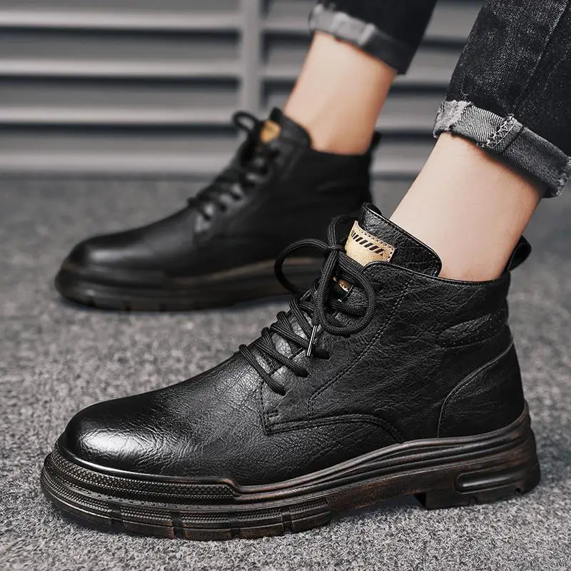 

Men Flat Boots In The Tube Plus Velvet Thick Waterproof Snow Casual Sports Men Shoes Leather Boots Non Slip Men Short Boots