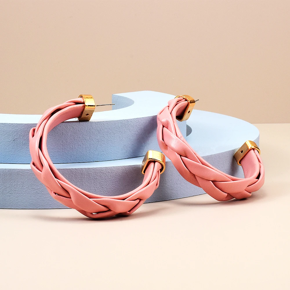 

Bohemian Twist Circle Hoop Earrings Handmade PU Leather Round Statement Earrings For Women Girls Vintage Jewelry