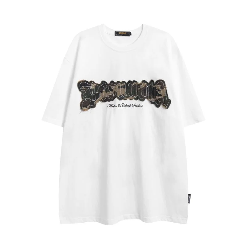 

Новинка, винтажная уличная камуфляжная футболка в американском стиле с коротким рукавом и надписью, Свободные повседневные мужские топы