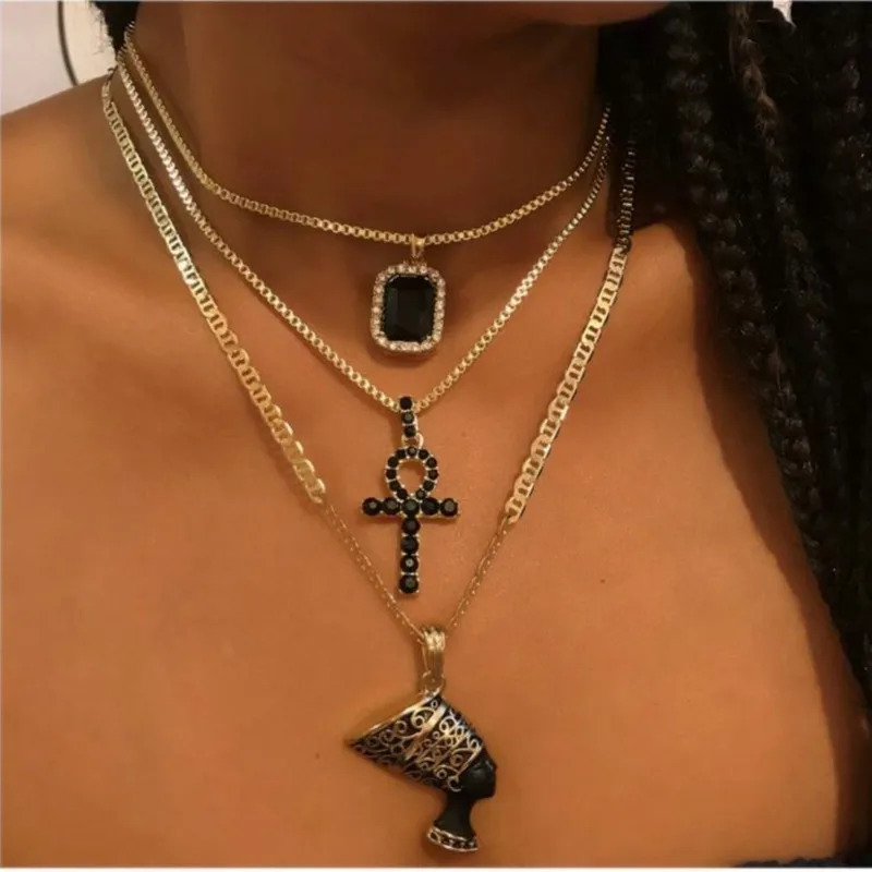 

Boho Cross Necklace Gold Chain Crystal Avatar Gem Necklace Set Fashion Multilayer Necklace Personality Jewelry Accessories