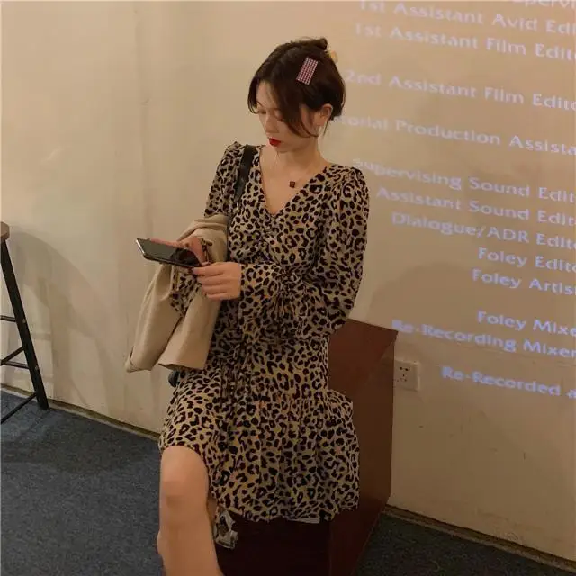 

Женское платье с леопардовым принтом, повседневный свободный комплект средней длины, модель Y2K в Корейском стиле, 2023