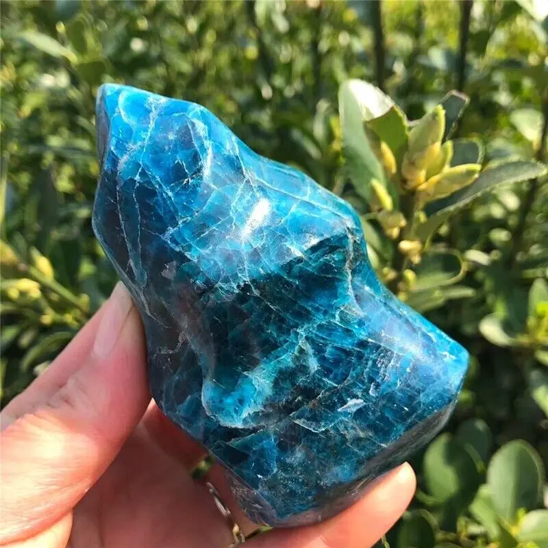 

Natural Blue Apatite Crystal Stone Flame Shape Hand-Carved Crystal Torch Home Desktop Decoration
