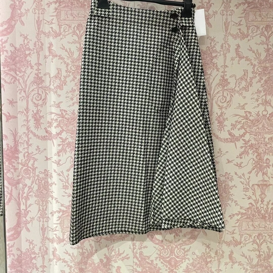 

Высококачественные женские черно-белые асимметричные юбки в клетку