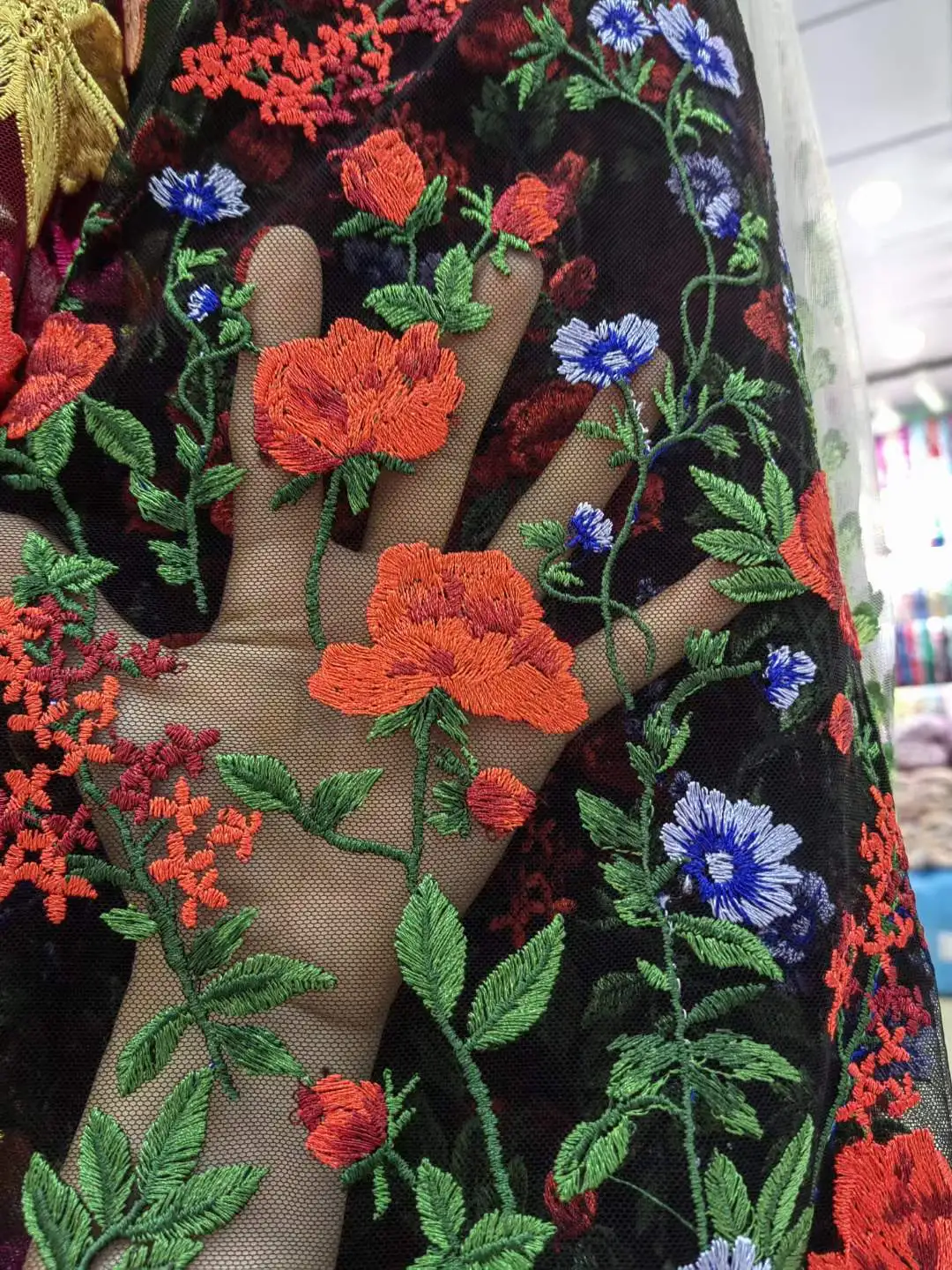 

Красивая многоцветная вышивка из африканского кружева, французская Тюлевая сетчатая ткань для вечерних платьев, свадебных торжеств, 55