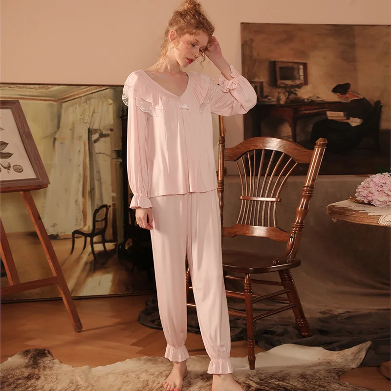 Women's Spring Autumn Retro Lace Stitching Stringy Selvedge V Neck Modal Pajama Sets Sleepwear Pajamas Women's Sleep