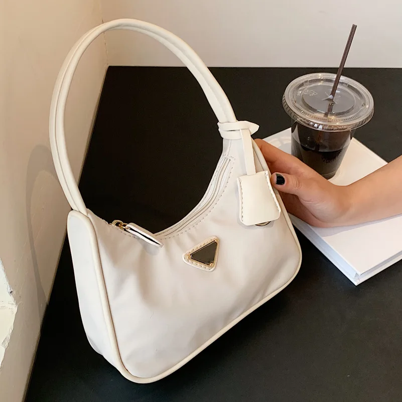 

Solid Color Women Small Square Bags 2023 Brand Luxury Underarm Package Lady Fashion Ins Chic Female Shoulder Handbags and Purses