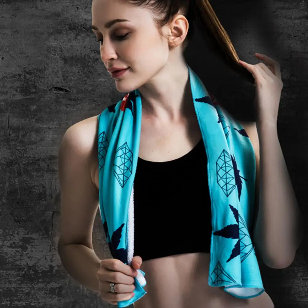 

1PCS New Arrival Gym Running Beach Towels Cooling Sports Towel Soft Breathable Chilly Towel Strong Absorbent Sweat Towel