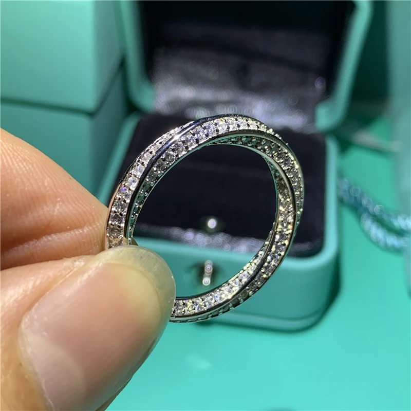 

Обручальное кольцо ручной работы из серебра 100% пробы с бриллиантами