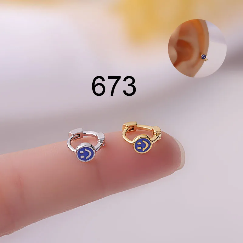 

1PC korean Simple Piercing Smile Hoops Huggie Earrings Rings Small Geometry Round Rhinestones Gold Hoop Earrings Gift