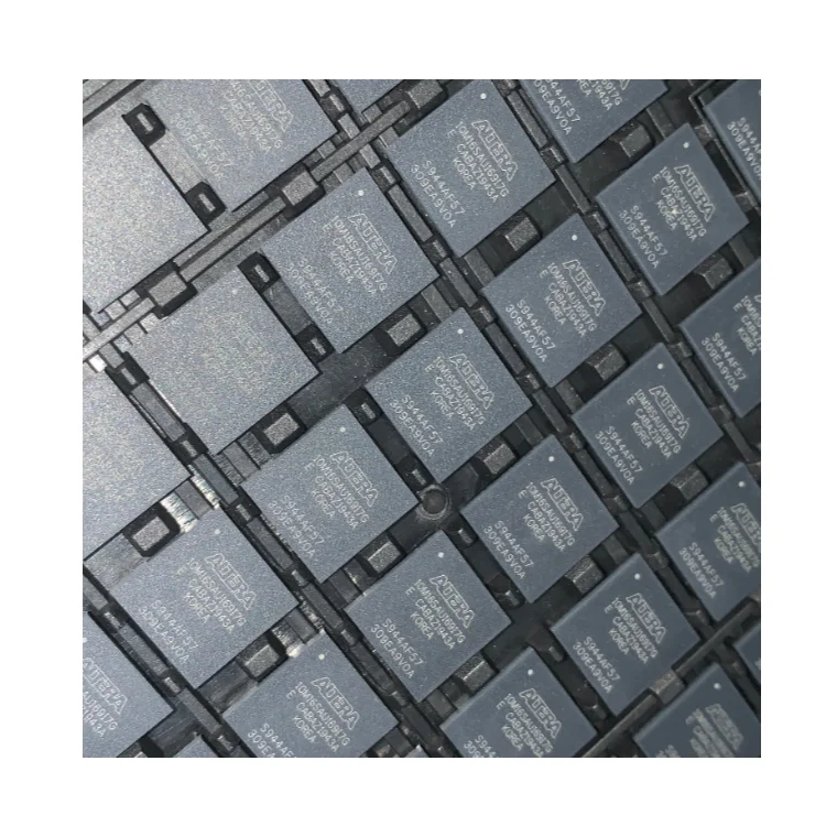 

Brand New Original Integrated Circuit Electronic Components BGA 10M16SAU169I7G