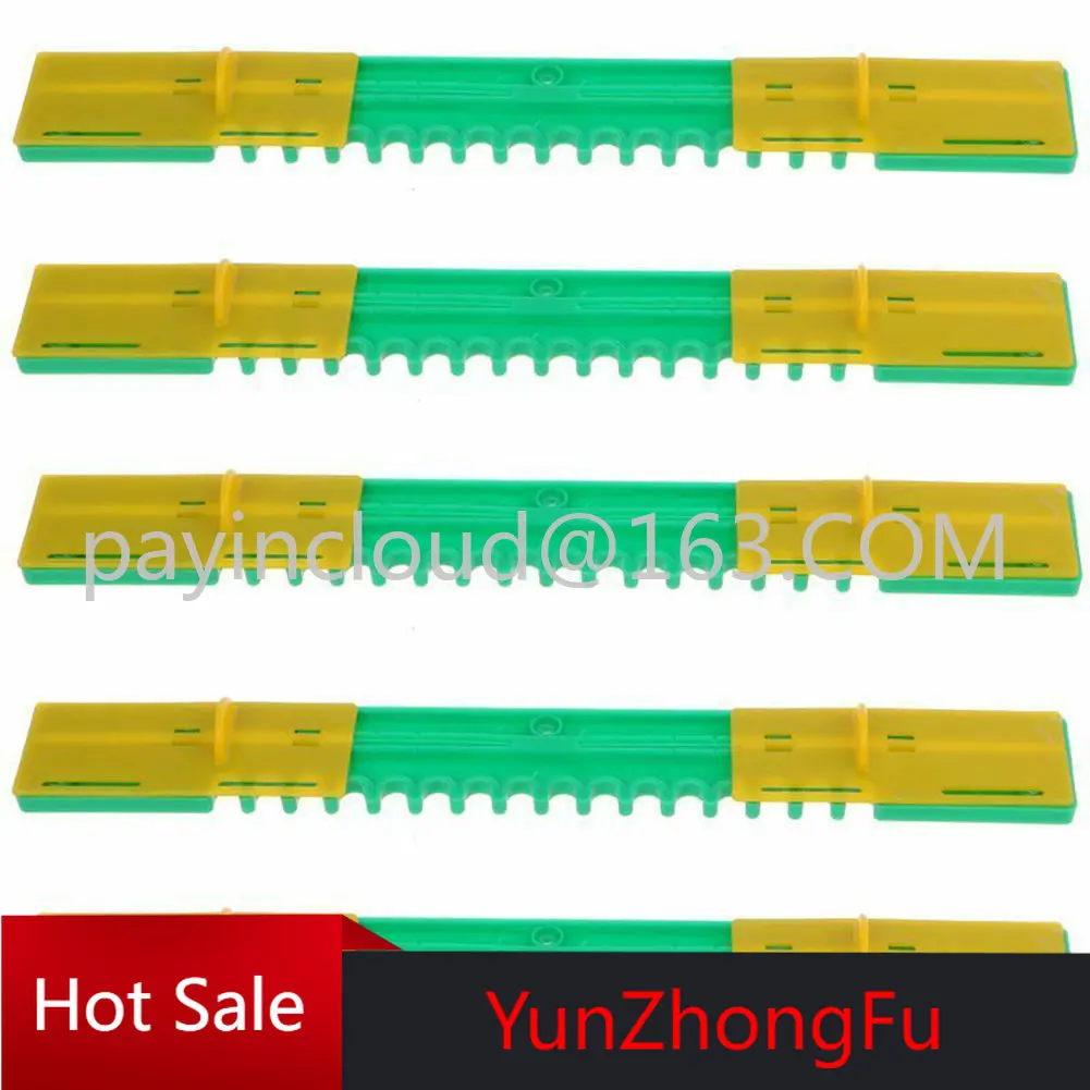 

Bee Tool Plastic Beehive Double Slide Hive Entrance Door Bee Anti-Skid Device Vent