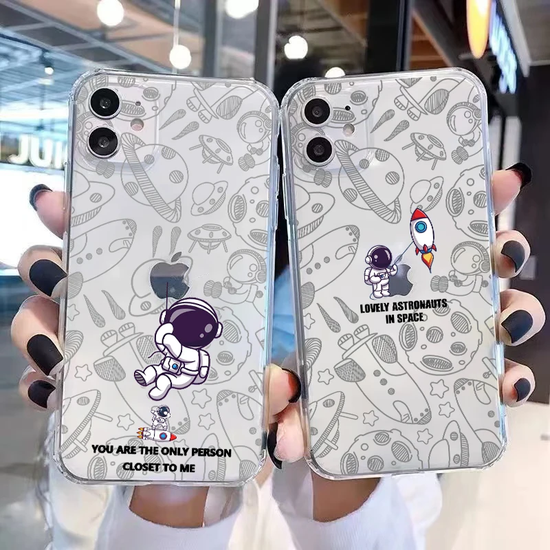 

Astronaut Anime Phone Cases For iPhone 12 11 Pro MAX 6S 7 8 Plus XS MAX 12 13 Mini X XR SE 2020 Cover Fundas Transparent