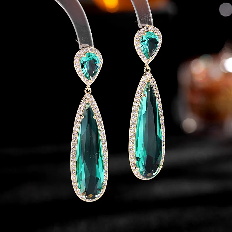 

Женские серьги-подвески из серебра 2023 пробы