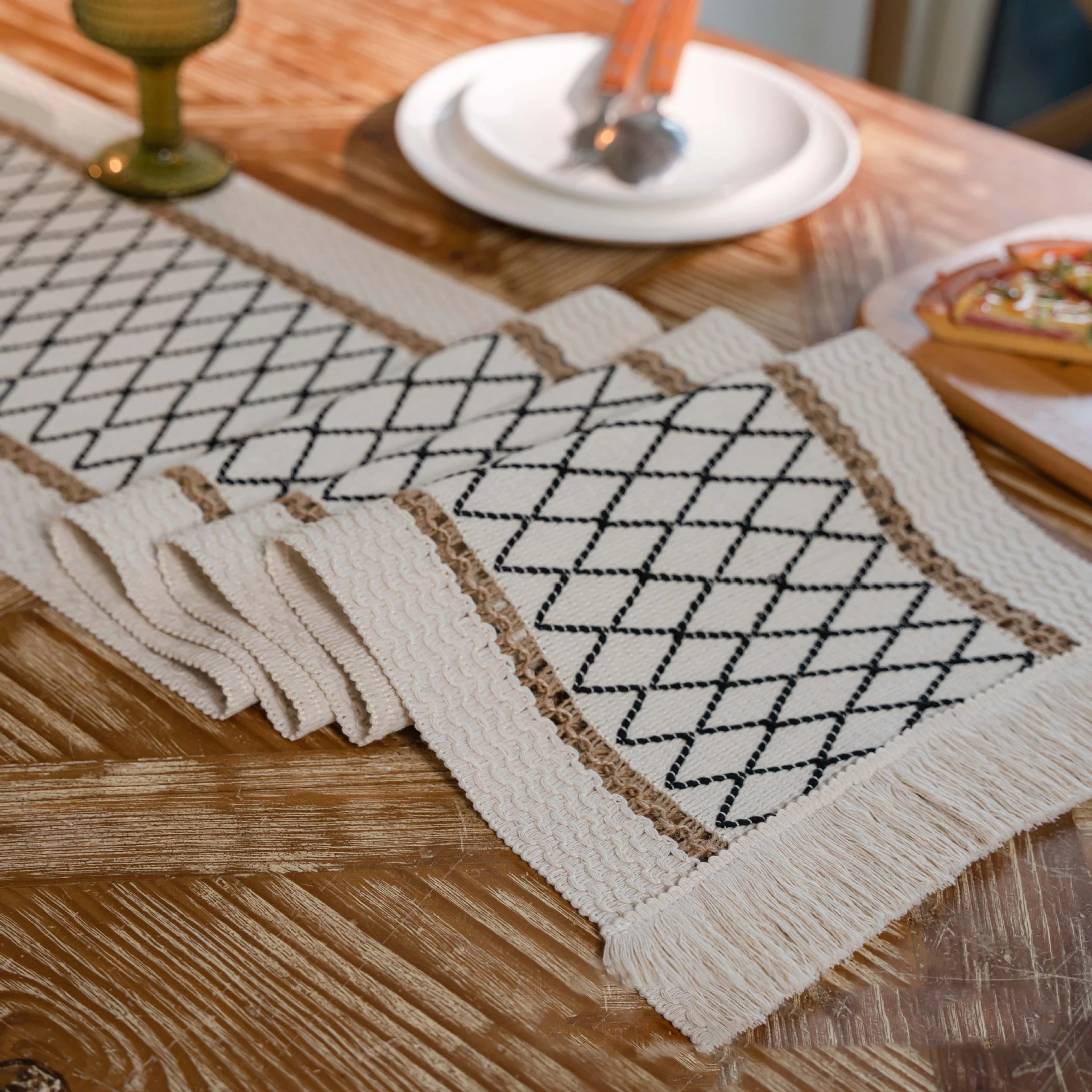 Скатерть в богемном стиле с кисточками винтажная скатерть для стола