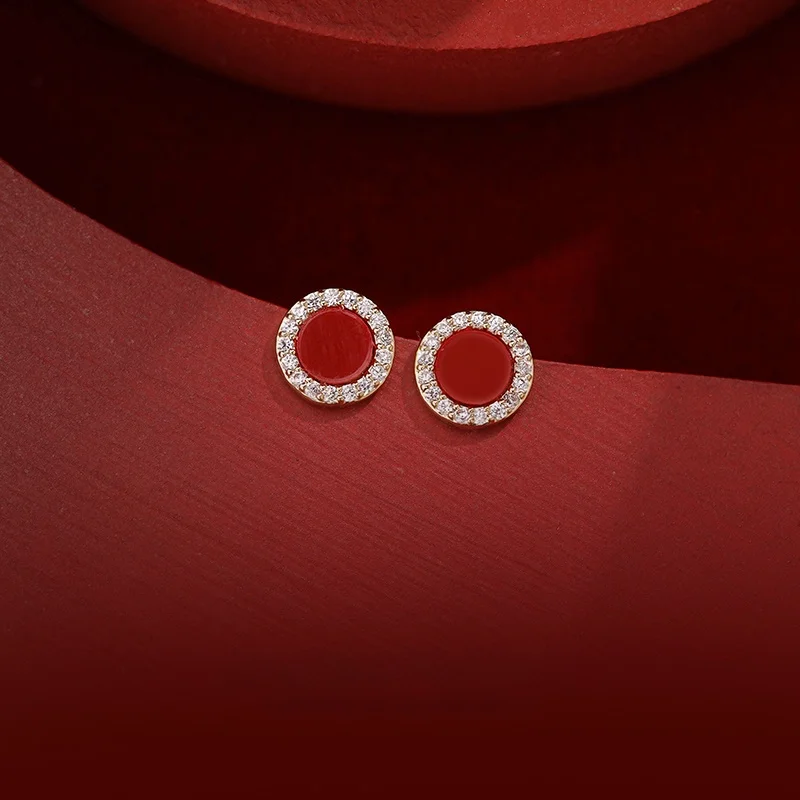 Маленькие круглые изысканные серьги для торта зимние 2024 в стиле ретро красные