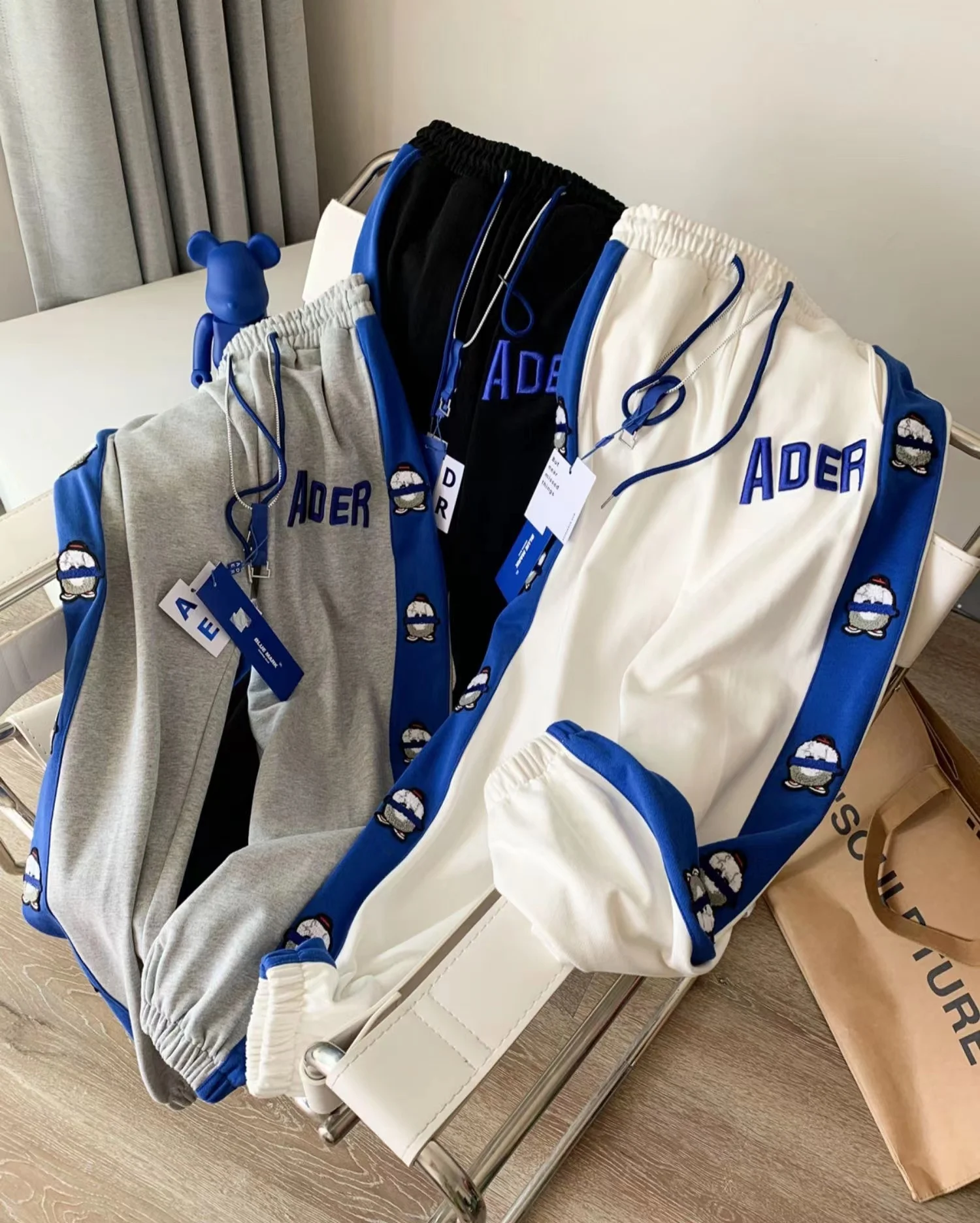 

Snowman ADER Doll ERROR Little Monster Embroidered Sweatpants 2023 New 1:1 Highest Quality Korean Trend Drawstring Casual Pants