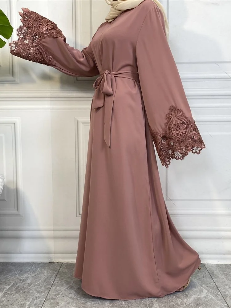 Ramadan Eid Lace Stitching Djellaba Muslim Dress Dubai Fashion Front Zipper Silky Abaya Lace Embroidery Robes Islam Clothes Robe