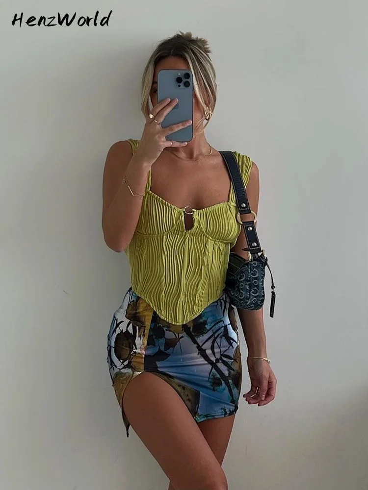 

HenzWorld Cyber Y2K Fairy Grunge Sleeveless Crop Top for Women Outfits Summer Coquette Backless Cami Top Cropped Clothes