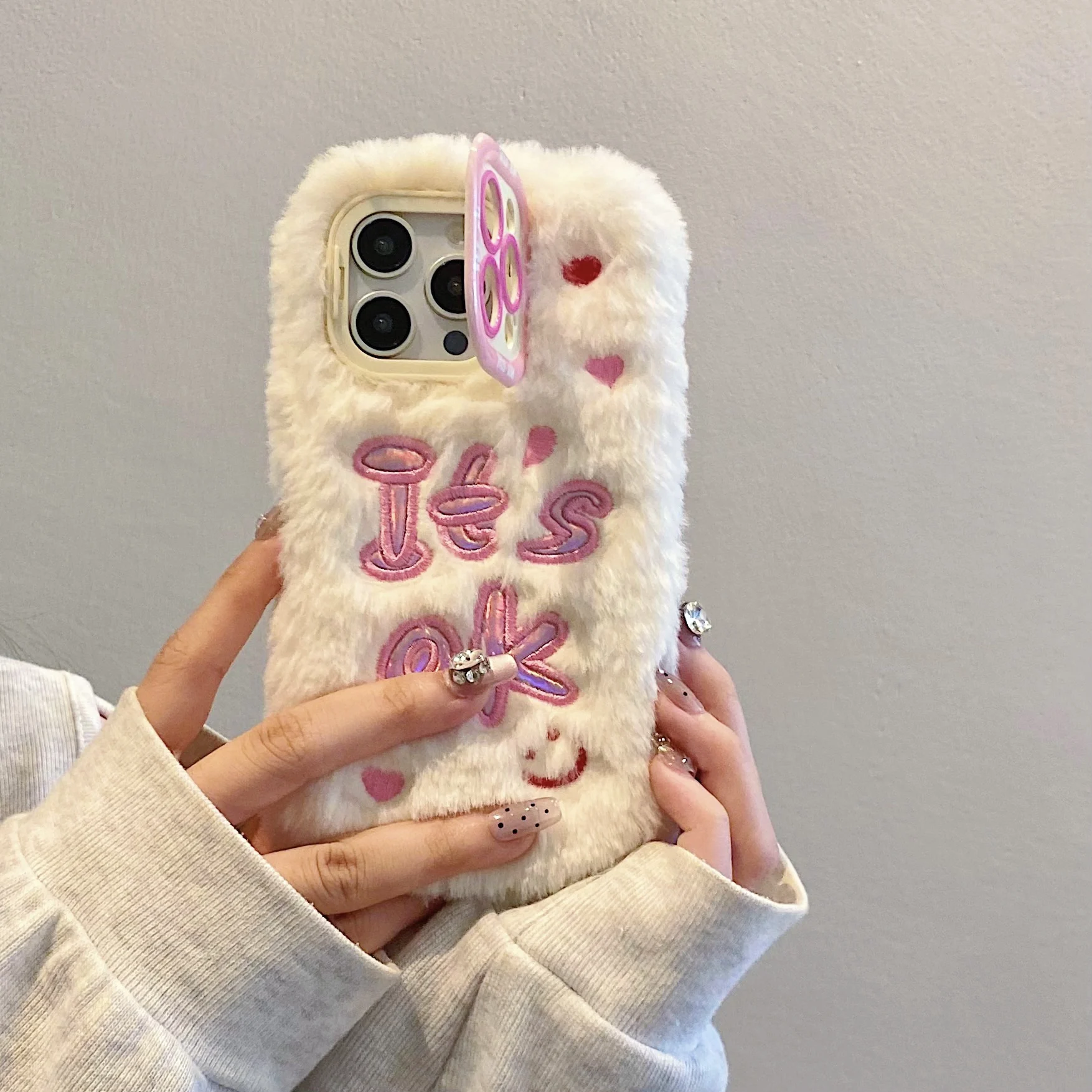 Роскошный Уникальный плюшевый вышитый мягкий чехол с буквами для iPhone 11 12 13 14 15 16 Pro