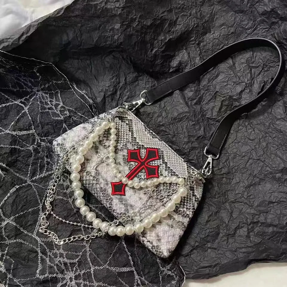 

Harajuku Shoulder Bag HipHop Messenger Bag Women Purses Snake Handbags Luxury Designer Sac A Main Femme Punk Pearl Crossbody Bag
