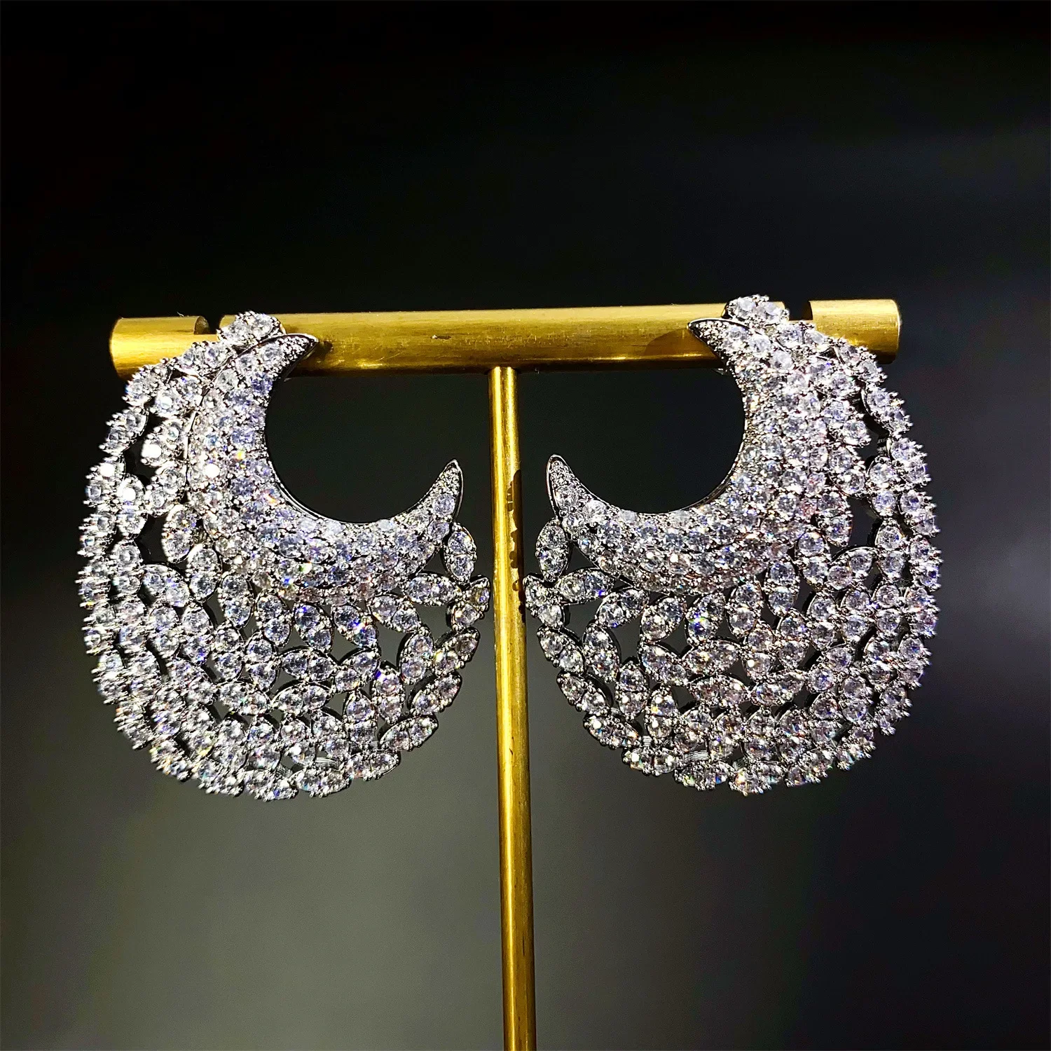 2024 прозрачные серьги-гвоздики с цирконием и кругом для женщин ювелирные изделия