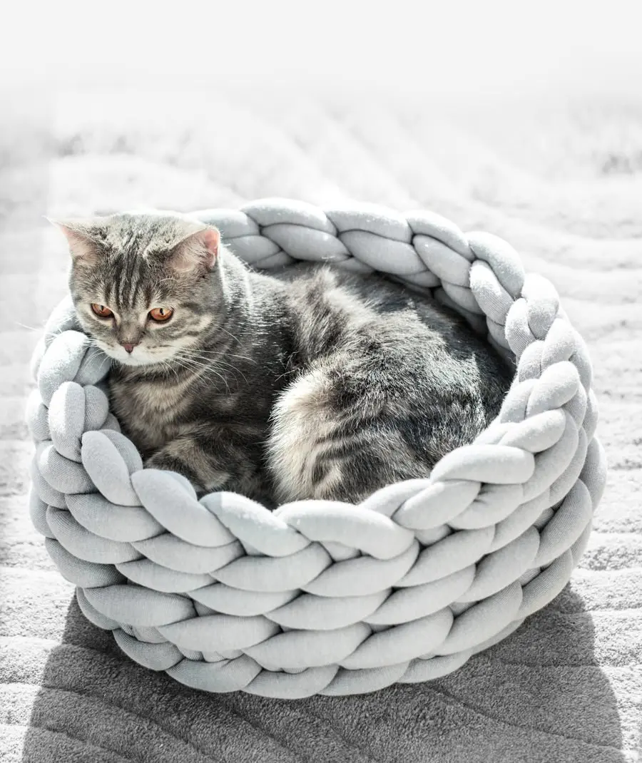 

Handmade Knitted Pet Dog Cat Bed Puppy Pillow House Soft Warm Dog House Mat Pet Dog Bed for Chihuahua Cat Sleeping Cave Bed Nest