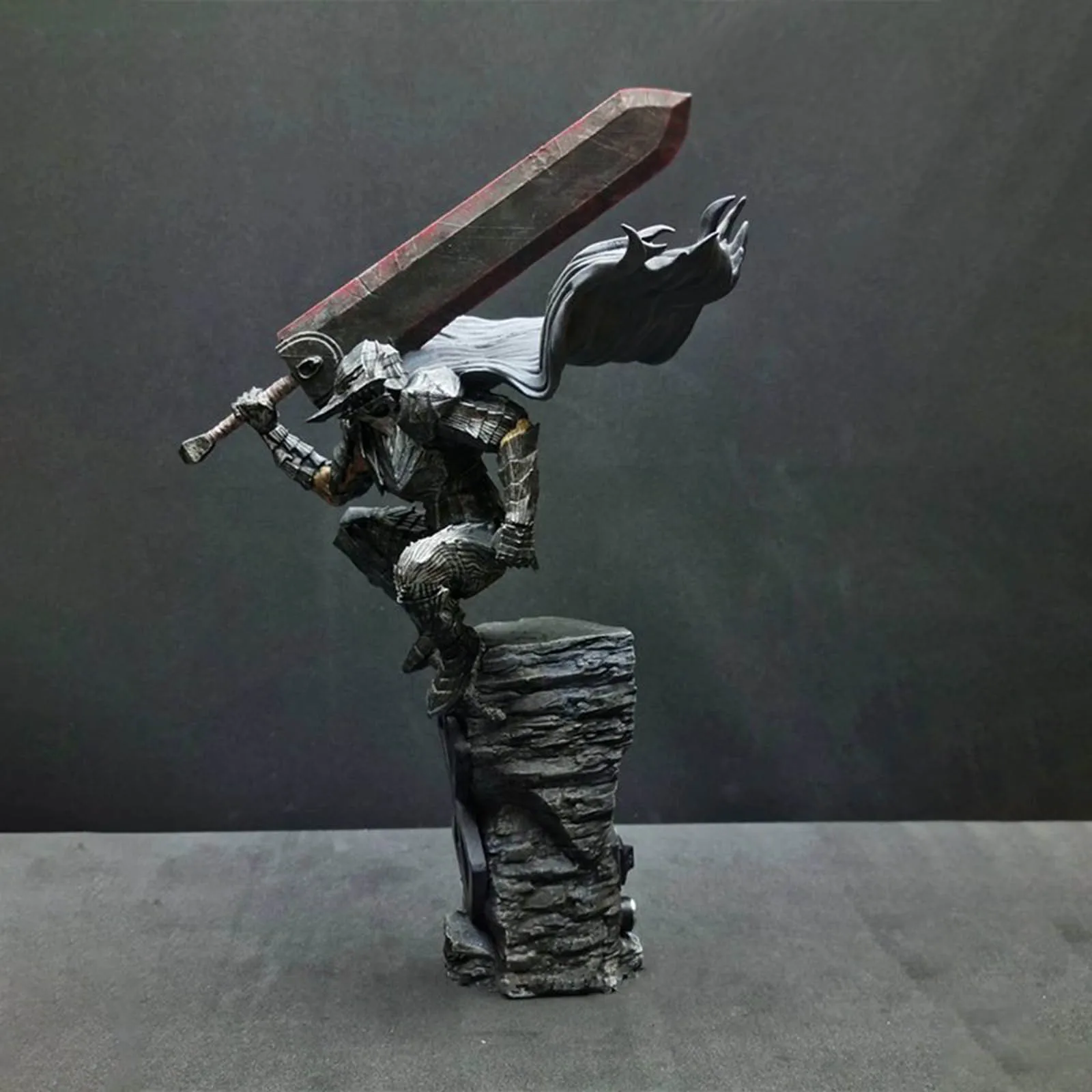 Ночной светильник в виде вороны голова меча полимерные украшения ручной работы