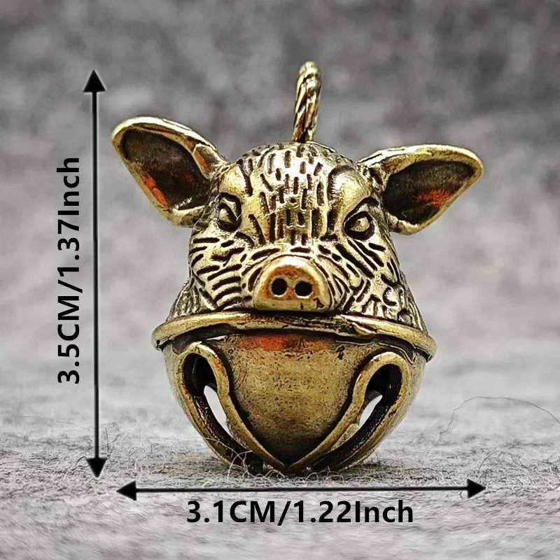 

Металлическая фигурка свинья