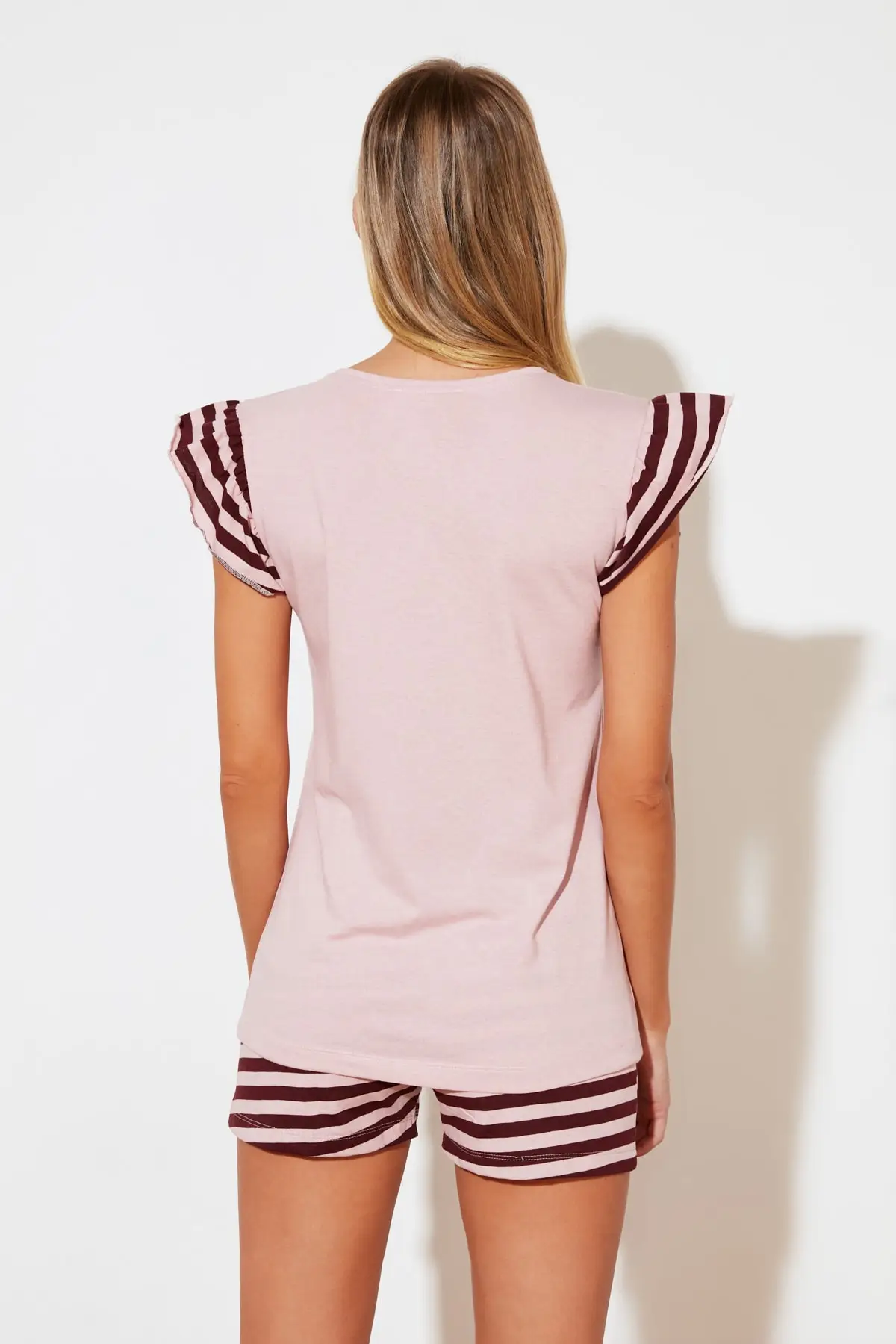 

Trendyol Printed Knitted Pajamas Set THMSS21PT1204
