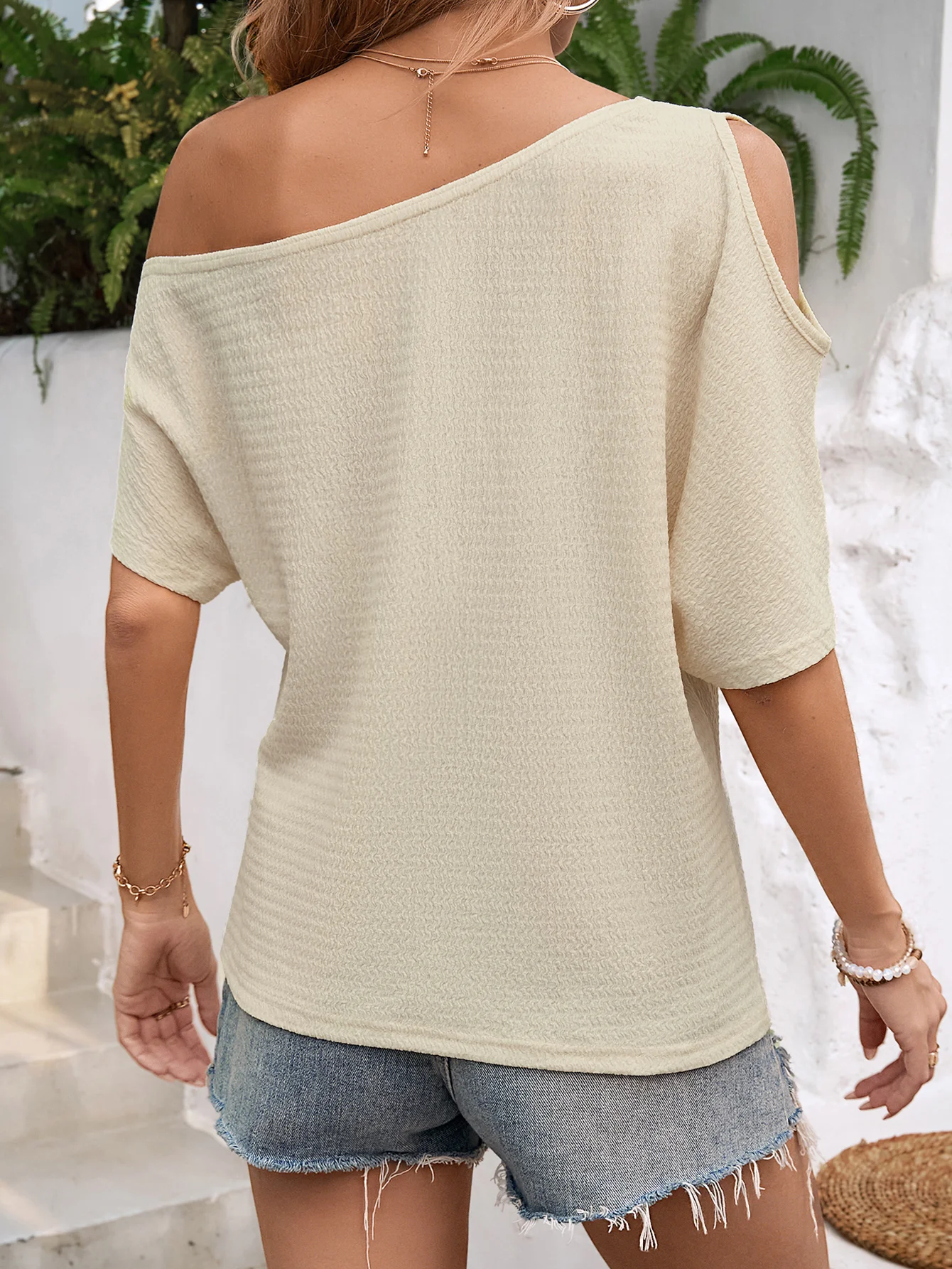 Летняя женская футболка модный однотонный свободный женский топ с одним