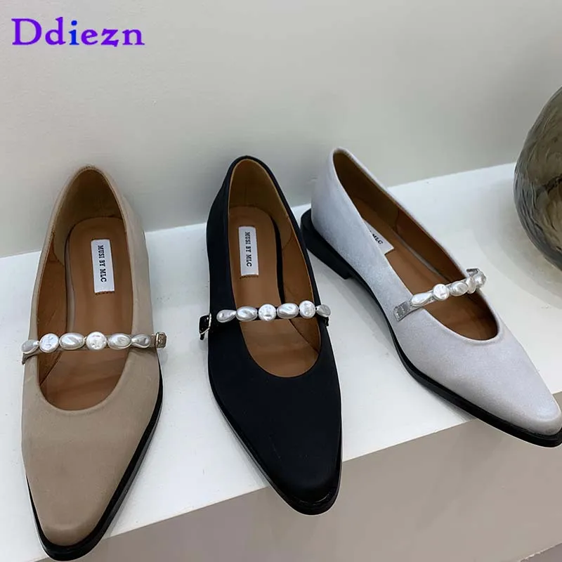 

Women Shoes Flats Sandals 2023 Summer Spring Buckle Strap Shoes Fashion Female Pointed Toe Casual Shoes Ladies Mary Janes