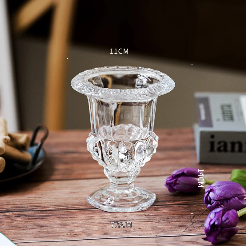 

Прозрачная стеклянная ваза с рельефом