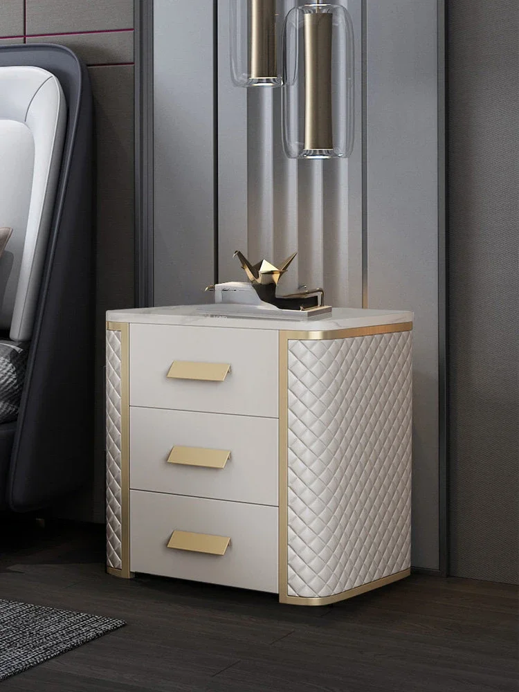 Роскошный дизайнерский прикроватный столик в итальянском стиле Fendi современный