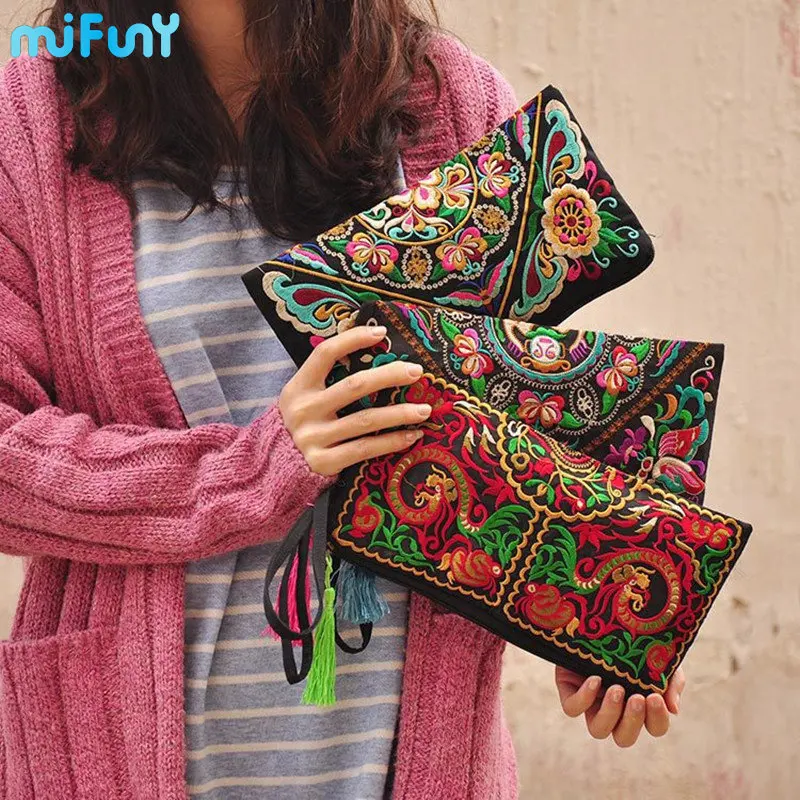 

Mifuny Women Bag Vintage Ethnic National Retro Butterfly Flower Coin Purse Embroidered Floral Clutch Tassel Small Flap Handbag