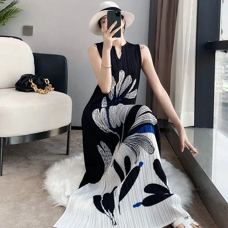 

Sleeveless Printing V Neck Vintage Pleated New Dresses for Women Casual Loose Long Summer Elegant Clothing 2023 Vestidos M498