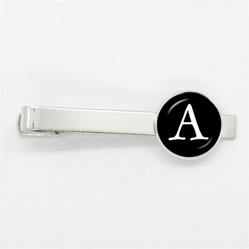 

Мужской галстук-бабочка с 26 буквами алфавита