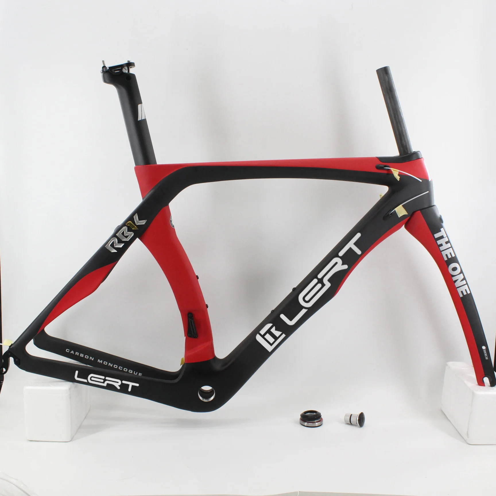 

Newest Red 700C Racing Road Bike T1100 3K Full Carbon Fibre Bicycle Frame Carbon Fork Seatpost Clamp Headset V Brake 자전거프레임