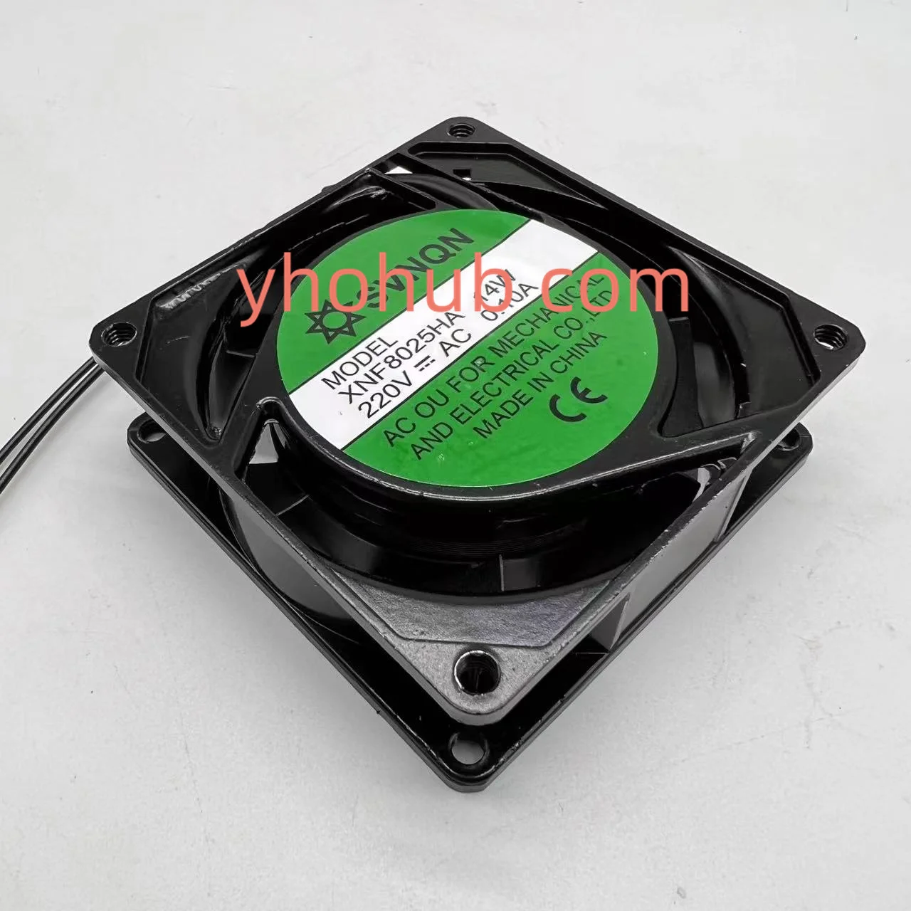

SVNON XNF8025HA 14W AC 220V 0.10A 80x80x25mm 2-Wire Server Cooling Fan