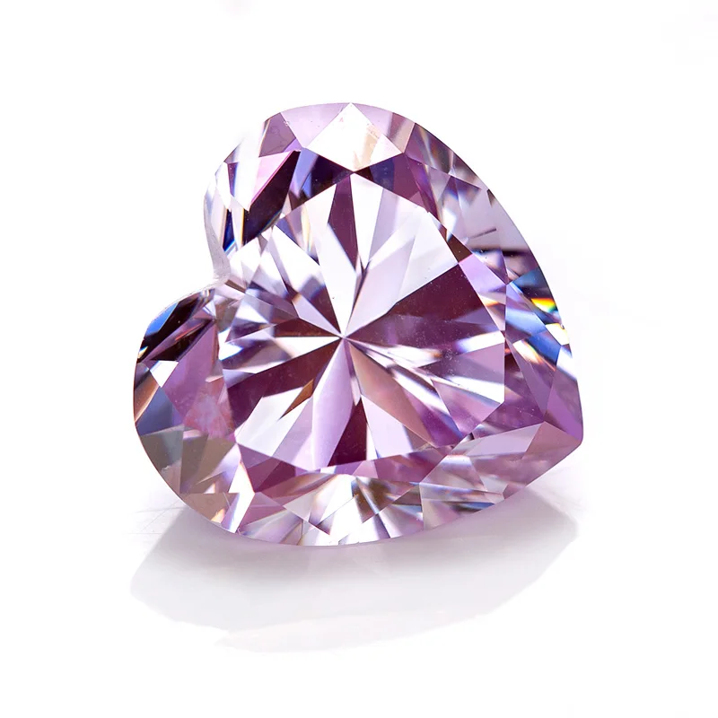 Рисунок 5 - Разноцветный драгоценный камень в форме сердца