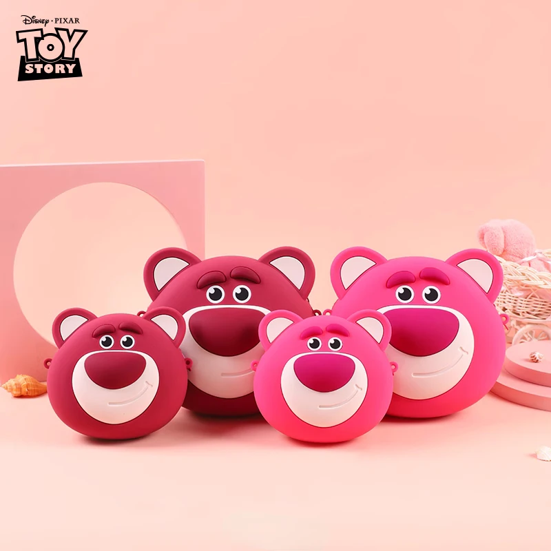 

Фигурки Disney Lotso, настоящая Милая модель клубничного медведя, детские сумки для девочек, сумка через плечо, модный детский рюкзак, игрушки для...