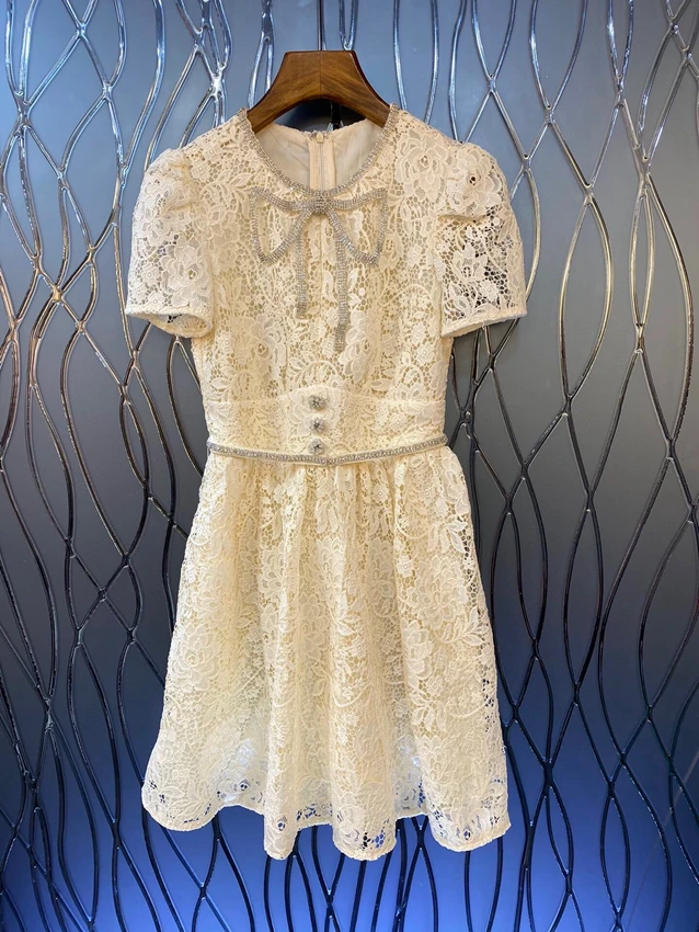 

2023 new women fashion bubble short sleeves neckline bow waist micro-pod lace dress elegant dress 0614
