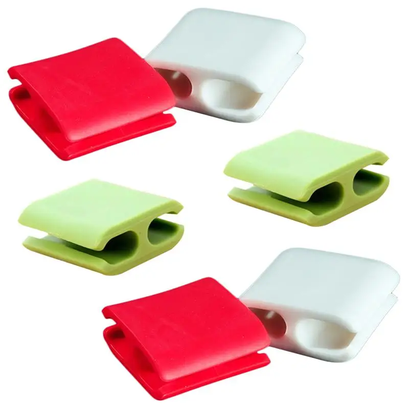 

6pcs Silicone Cable Organizers Cable Management Winders Clips Desktop Wire Cord Protectors Cable Holders (Random Color)