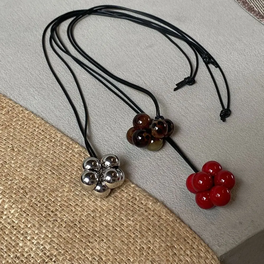 Серебряное ожерелье-цепочка для свитера |