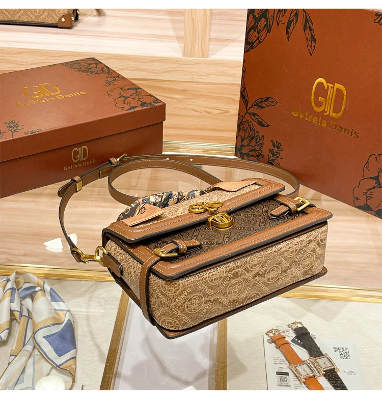 Luxury Designer Vintage Shoulder Bag Leather Silk Ribbon Handbags Metal Buckle Messenger Bag Women Party Crossbody Purses