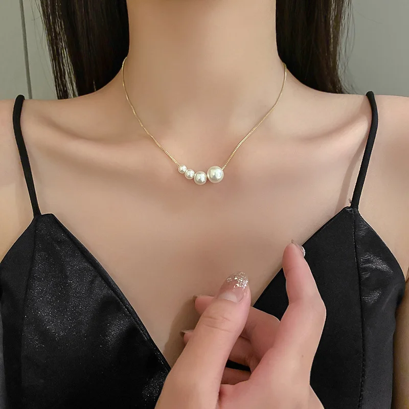 

Pearl Pendant Necklace Kpop Pearl Choker Boho Gold Link Chain Clavicle Necklace for Women Girl Wedding Jewelry Gifts Accessories