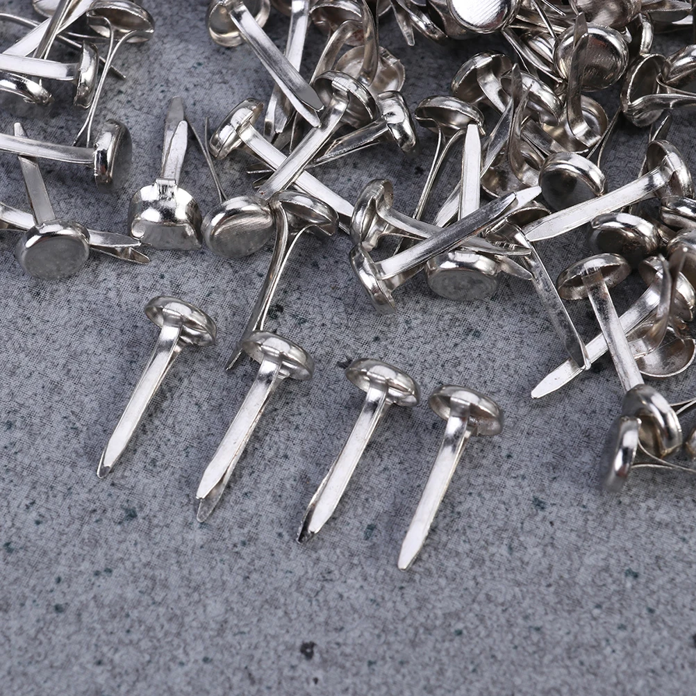 Фото 200pcs Electroplated Two-leg Nails Rust-proof Round Head Metal Fasteners for Crafts Scrapbooking Office Supplies №1