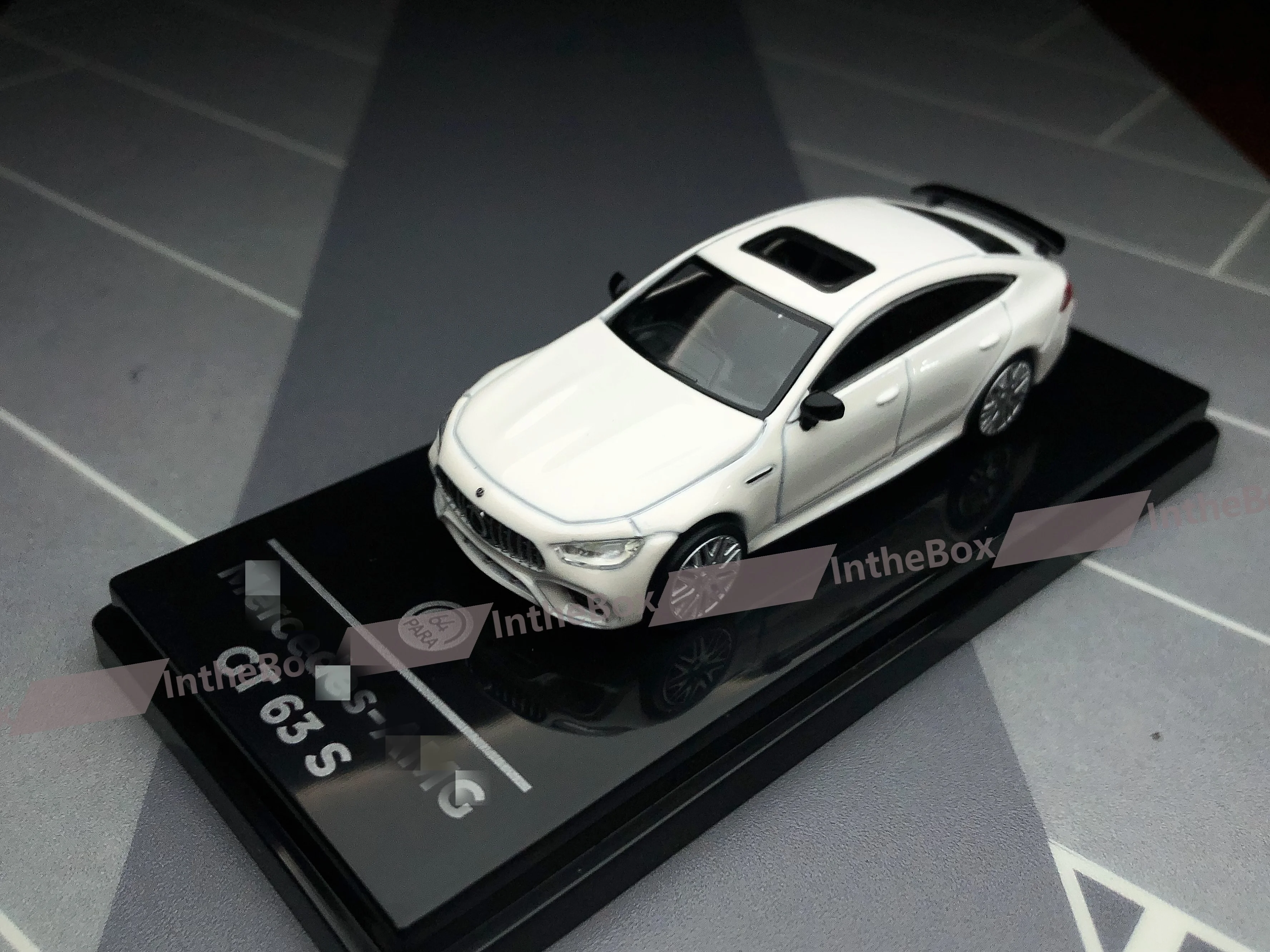 Коллекционная модель автомобиля из лимитированного материала для хобби 1/64 МБ GT 63